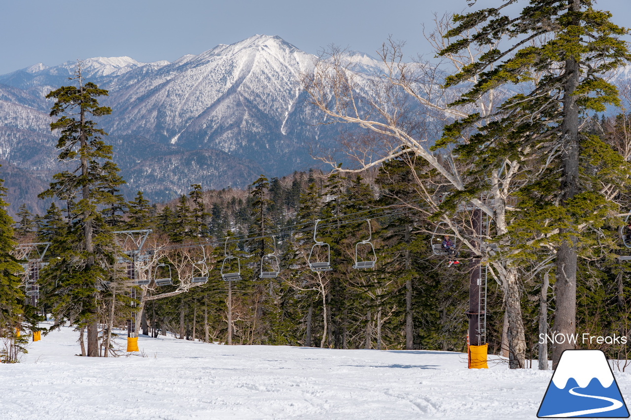 大雪山層雲峡・黒岳ロープウェイスキー場｜2021-2022シーズン終了間近…。積雪280cm＆5月8日までスキーリフト営業の黒岳で、春スキー＆スノーボードを満喫しましょう！